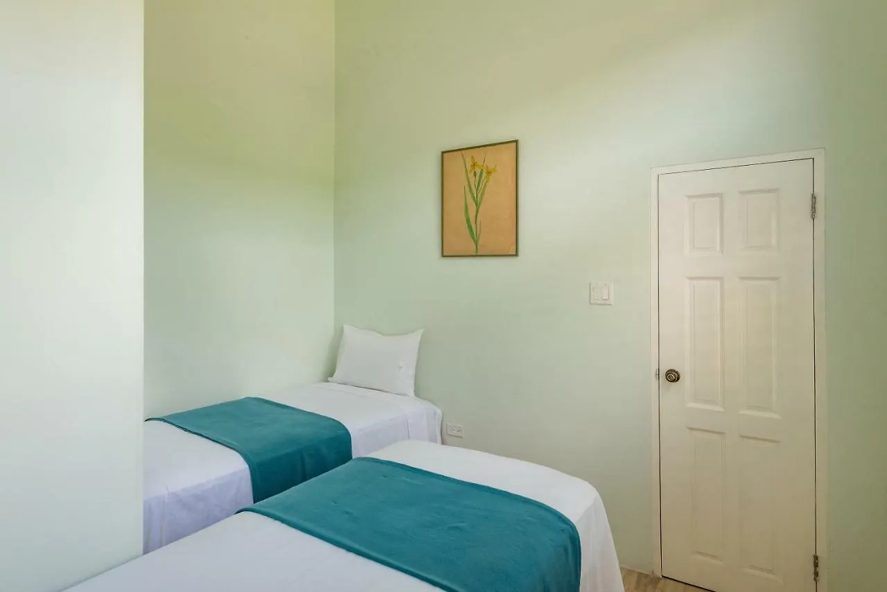 Luxury Bogue Village Duplex Apartment 蒙特哥贝 0*,
