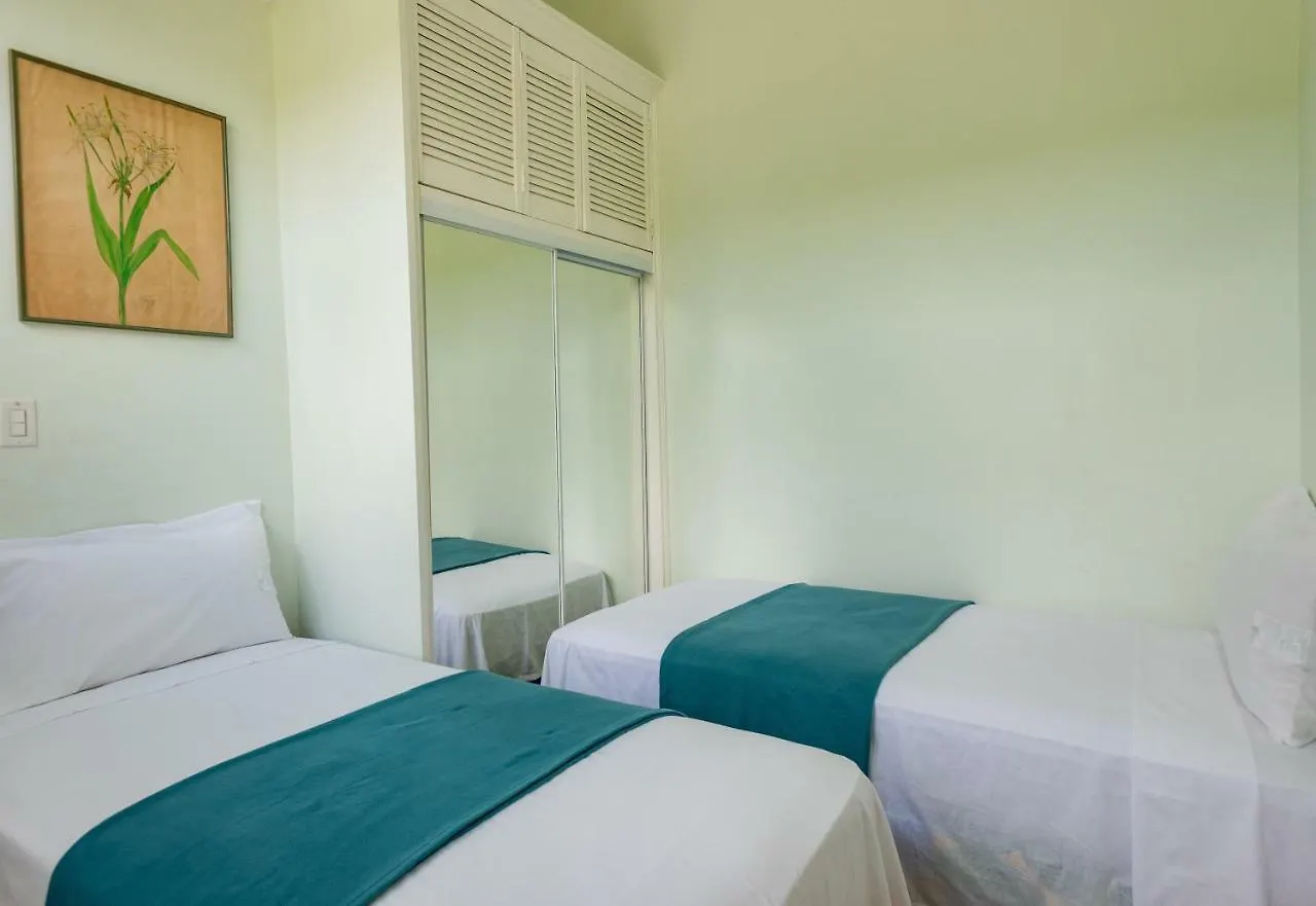 Luxury Bogue Village Duplex Apartment 蒙特哥贝 牙买加